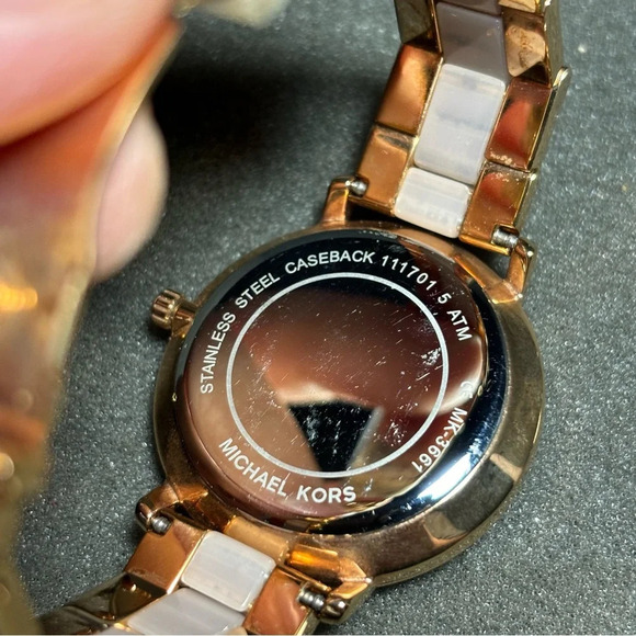 Michael Kors Ladies' Jaryn Rose Gold Tone and Acetate Watch MK3661 Working - Picture 5 of 7